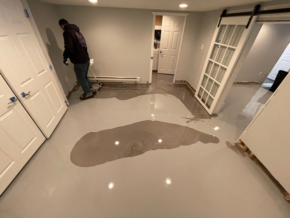 HOP basement reflector & flake by DCE Flooring LLC  10