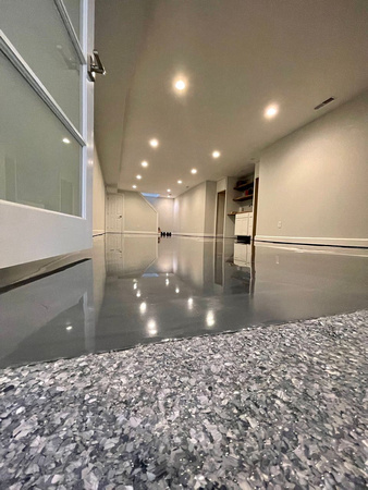 HOP combo HERMETIC™ Flake and REFLECTOR™ Enhancer by DCE Flooring LLC 1