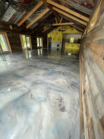 HOP REFLECTOR™ Enhancer Floor for this man cave by Liquid Perfection 2