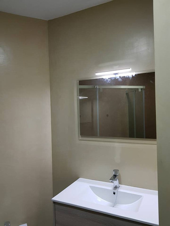 #29 Bathroom reflector in Spain - 1