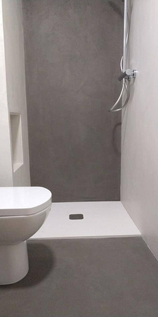 Bathroom and walls in Spain micro-finish by Victor Perez Domingo - 1