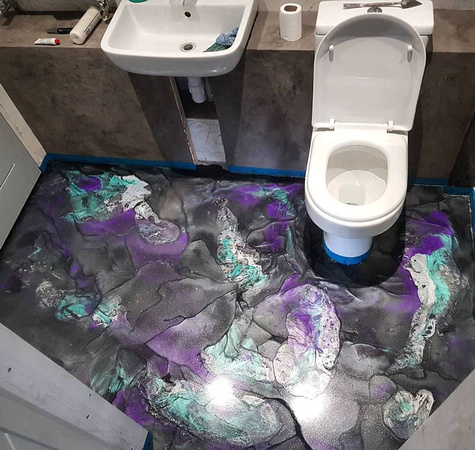 Cosmic reflector bathroom by Paul Richardson and the PMF Group