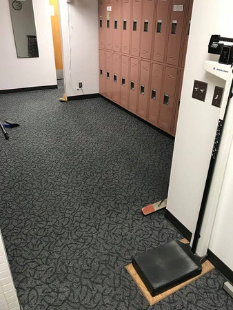 Locker room flake by Floors Solutions, LLC - 4