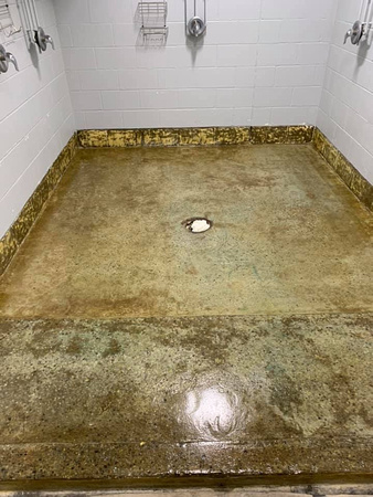 Shower units at Thomas Creek ice arena step by step-1-Grinded of exsisting coatings 2-preceptor 3-Vb5 4-pt4 double broadcast 5-pt4 grout coat 6-Ausv 7-safety yellow by Avella painting inc - 4