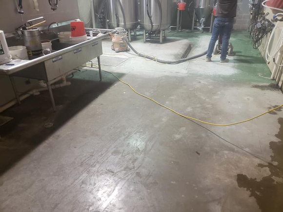 Whiskey Hill Brewing in IL @whiskeyhillbrewing quartz by American Floor Coatings IG-americanfloorcoatings - 4