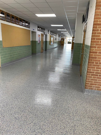 HERMETIC™ Flake installed at Montgomery County High School (Missouri) by Extreme Floor Coatings, LLC 3