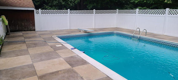 THIN-FINISH™ pool area by Michael Minton 4
