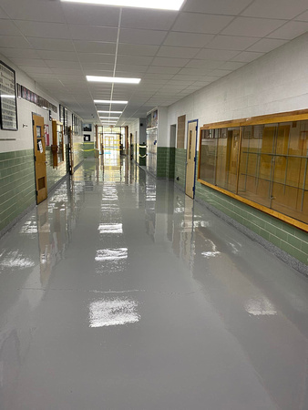 HERMETIC™ Flake installed at Montgomery County High School (Missouri) by Extreme Floor Coatings, LLC 6