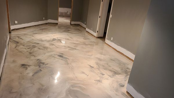 HOP using REFLECTOR™ Enhancer Pearl with titanium highlights by Wall’s Floor Coatings 2