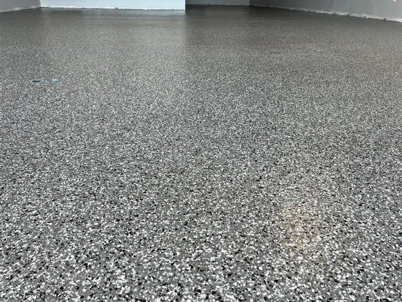 Commercial at Fancy Paws Pet Salon in Nampa HERMETIC™ Flake by Snake River Epoxy 4