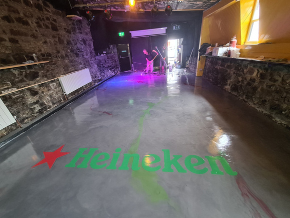 Smiddy's Bar in Mulligar,IR reflector with custom Heineken logo for event room 'The Stables' 8