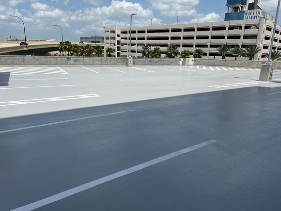 HERMETIC™ Traffic Systems using VB5, FS4, PT4 Broadcast with silica sand, PT4 & AUSV with pigment and auminum oxide Parking Garage 6